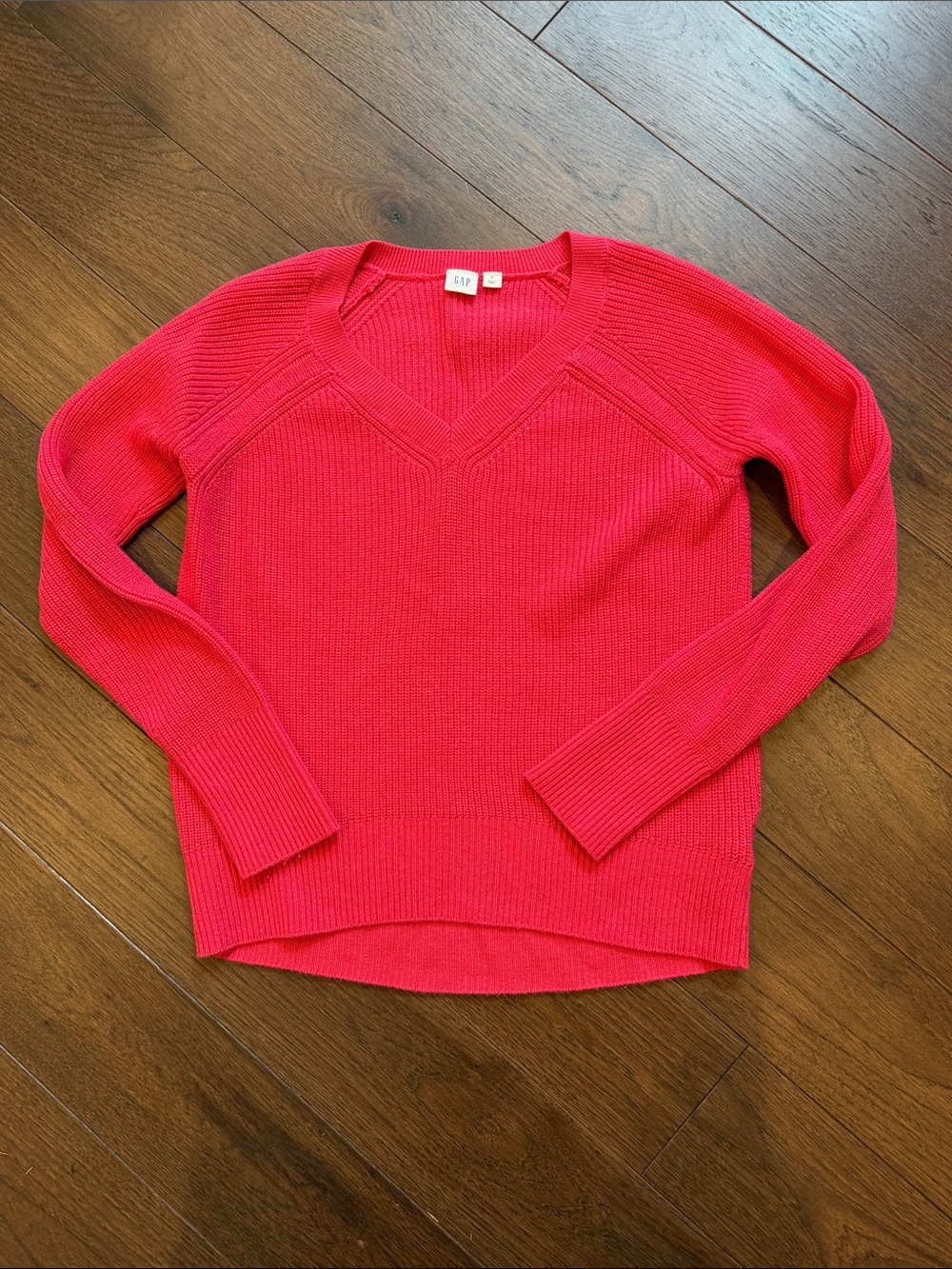 Gap Women’s V-Neck Ribbed Sweater - Pink Size Small - C44-004